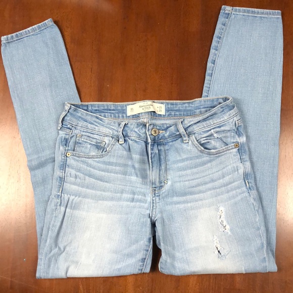 Abercrombie & Fitch Denim - Abercrombie & Fitch Light Wash Skinny Jeans